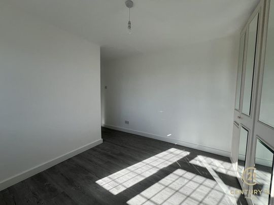 4 bedroom apartment to rent - Photo 1