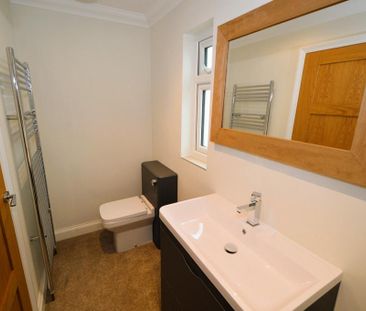 4 bedroom detached house to rent - Photo 5