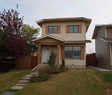 75 Whitehaven Road Northeast, Calgary - Photo 4