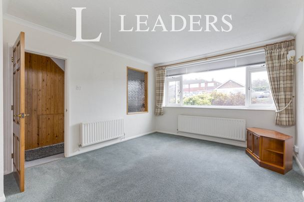 3 bedroom house to rent Cottenham Close, East Malling, West Malling, Kent, ME19 - Photo 1