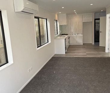 Near Brand New 3 Bedroom For Rent - Photo 5