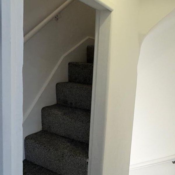 Gledhow Place, Sheepscar, Leeds, LS8 5EN - Photo 1