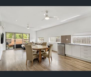 Perfectly Positioned - Photo 6