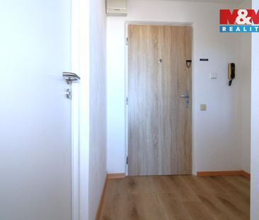 Pronájem bytu 2+1 57 m² - Photo 1