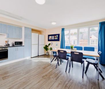 Ensuite Room - Photo 4