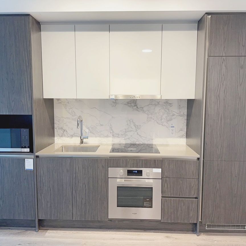 For Lease - 180 Front Street Unit# 1605, Toronto, Ontario - Photo 1