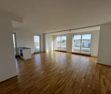 Dachgeschosswohnung mit Fernblick - Foto 1