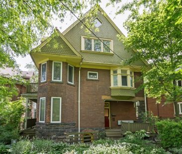 2 Bellwoods Park #5 - Photo 1