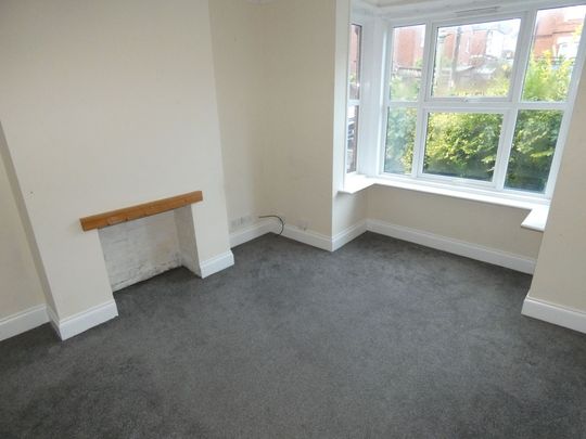3 bed Terraced - To Let - Photo 1