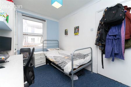 5 bedroom terraced house to rent - Photo 5