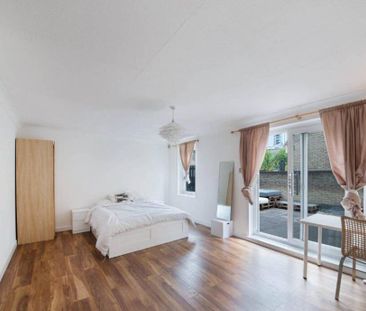 3 bedroom maisonette to rent - Photo 3