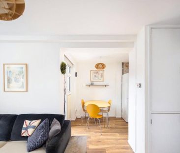 2 bedroom maisonette to rent - Photo 1