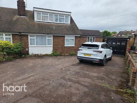 4 bedroom detached bungalow to rent - Photo 3