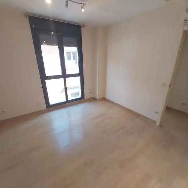 Piso de alquiler en San Bernando, Universidad - Malasaña - Photo 1