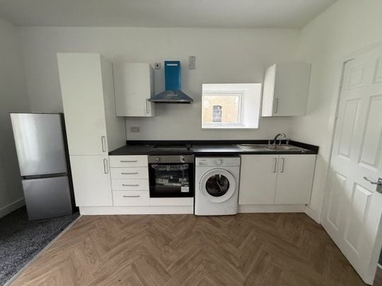 Dynevor terrace, Swansea, SA8 - Photo 1