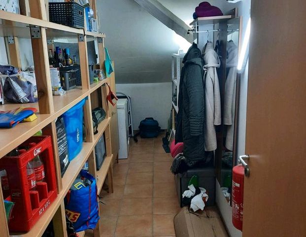 Große, moderne DG Wohnung im Herzen von Pleinfeld - Foto 1