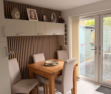 3 bedroom semi-detached house to rent - Photo 4