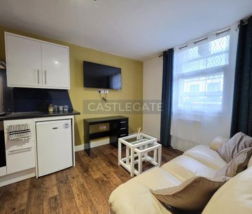 1 bedroom flat to rent - Photo 5