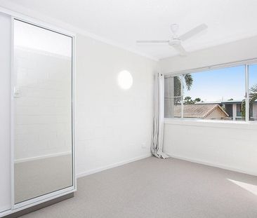 Modern apartment with lifestyle convenience - Photo 2