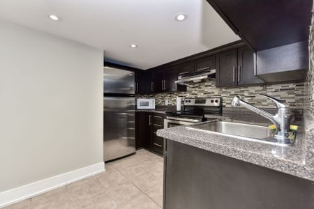 For Lease - 9 Southview Avenue Unit# Basement, Toronto, Ontario - Photo 2