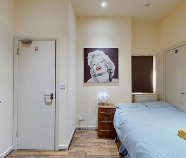 Studio to rent - Photo 6