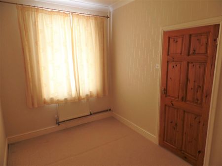 2 Bed House For Rent - Photo 4