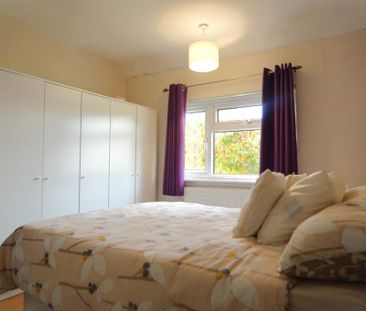 3 bedroom semi-detached house to rent - Photo 3