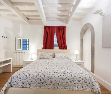 Borgo Tegolaio, Florence, Tuscany 50125 - Photo 1