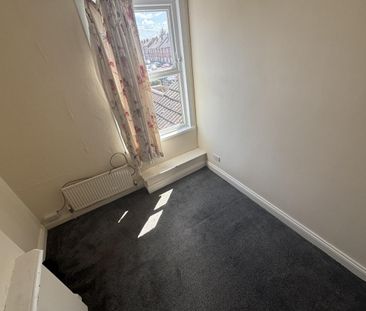 3 bedroom house - mid terrace to rent - Photo 4
