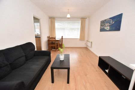 2 bedroom apartment to rent - Photo 2