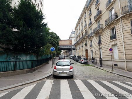 Logement à Paris, Location meublée - Photo 3