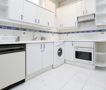 Calle de Amado Nervo, Madrid, Community of Madrid 28007 - Photo 2