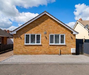 2 bedroom detached bungalow to rent - Photo 1