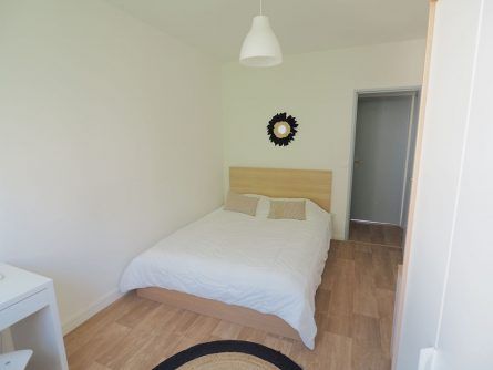 CHAMBRE EN COLOCATION - Location Appartement saint herblain : 103.69 m2 - Photo 3