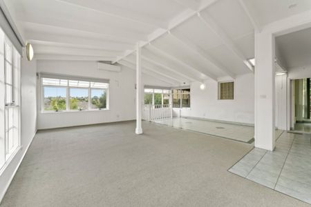 Spacious Home within Balwyn High School Zone - Photo 5