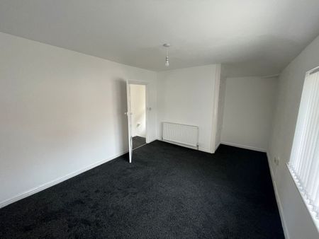 3 Bed Semi-Detached House, Ellerton Road, B44 - Photo 3