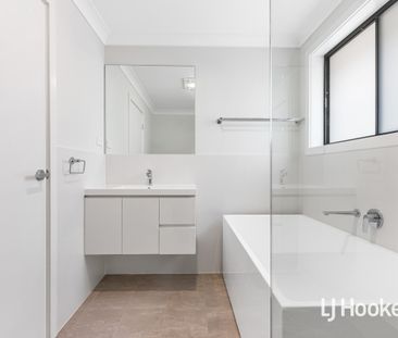 19 Brodie Street, Marsden Park NSW 2765 - House For Rent | Domain - Photo 5