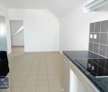 Location Appartement 1 pièce 27m² ST JOSEPH 97480 - Photo 2