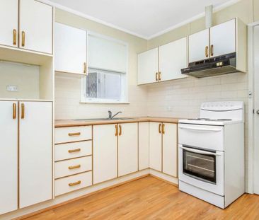 THREE BEDROOM HOME - Photo 3