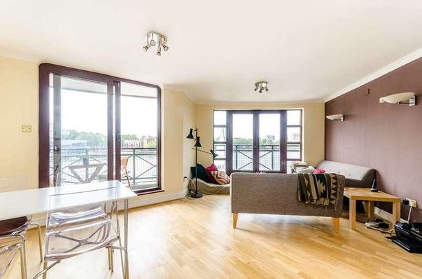 Russell Place, Rotherhithe, SE16 - Photo 1