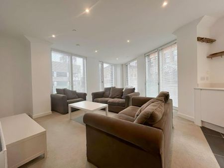 2 bedroom apartment to rent - Photo 3