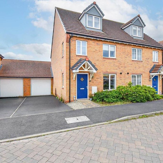 4 bedroom semi-detached house to rent - Photo 1
