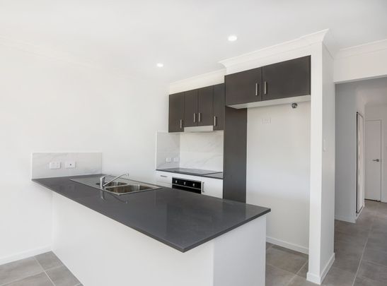 2/5 Shelby Street, Glenvale - Photo 1