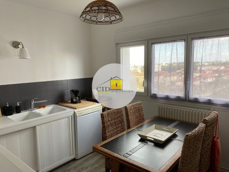 Location Appartement 3 pièces 64m² ST PRIEST 69800 - Photo 2