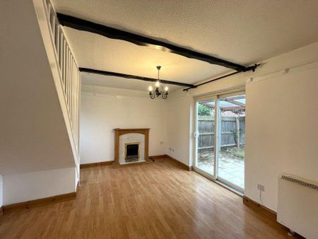 2 bedroom detached house to rent - Photo 2