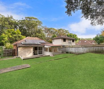 Stylishly renovated full brick home at a quiet leafy cul-de-sac - Photo 6