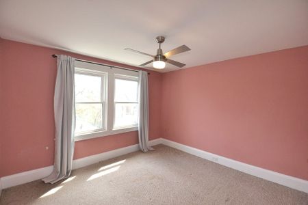 For Lease - 102 Belmont Avenue, Hamilton, Ontario - Photo 4