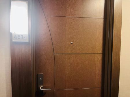 For Lease - 388 Yonge Street Unit# 6514, Toronto, Ontario - Photo 2