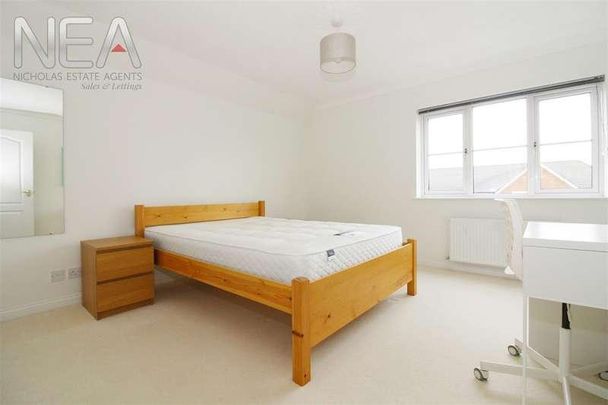 Patrick Road, Caversham, Reading, RG4 - Photo 1