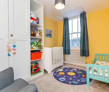 3 bedroom terraced house to rent - Photo 5